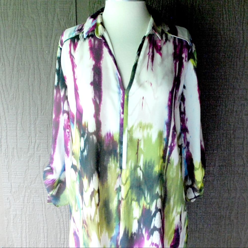 Mossimo Watercolor Print Pullover Top sz Large EUC